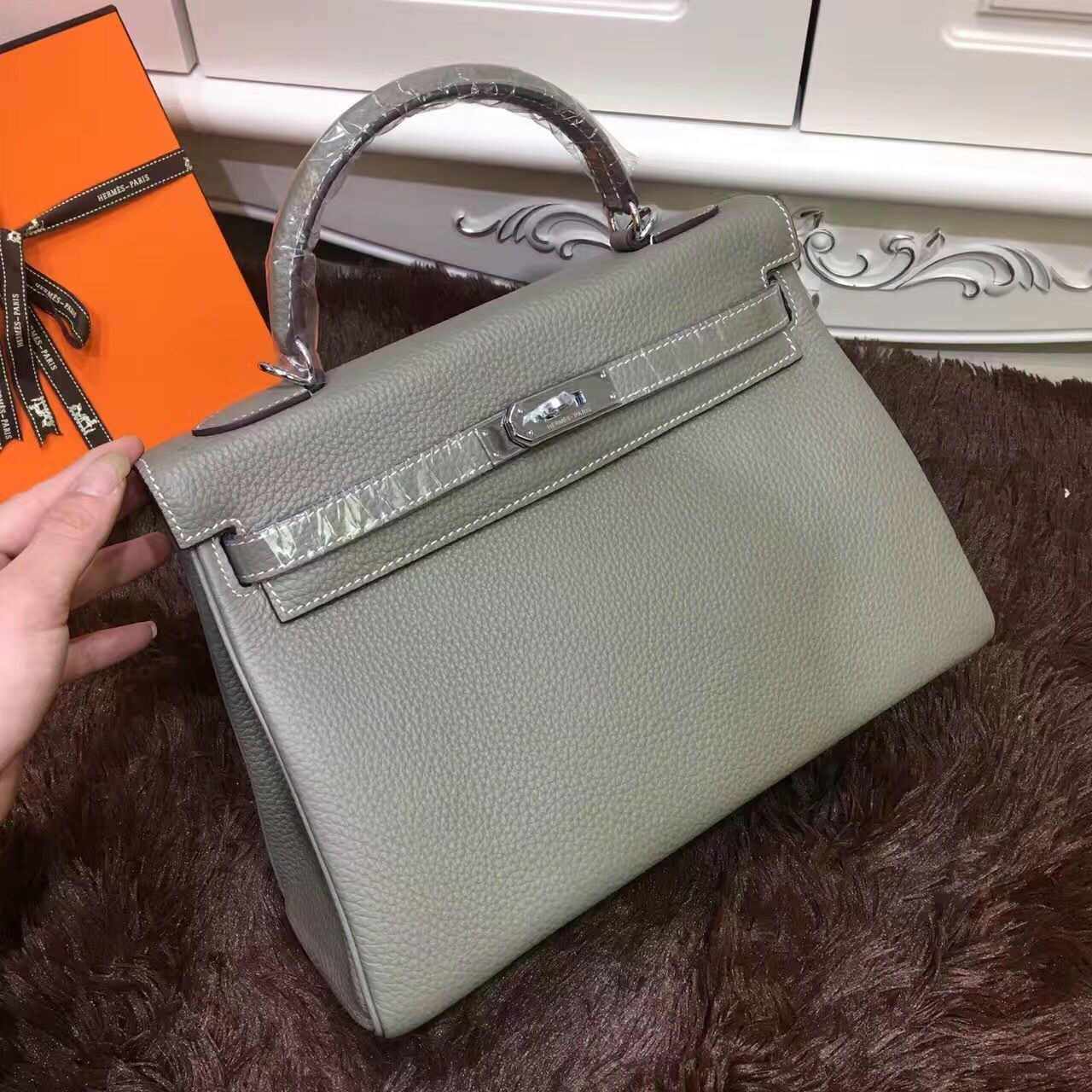 Hermes Birkin Designer Tote Bag Togo Leather in Elephant Grey – EliteLaza