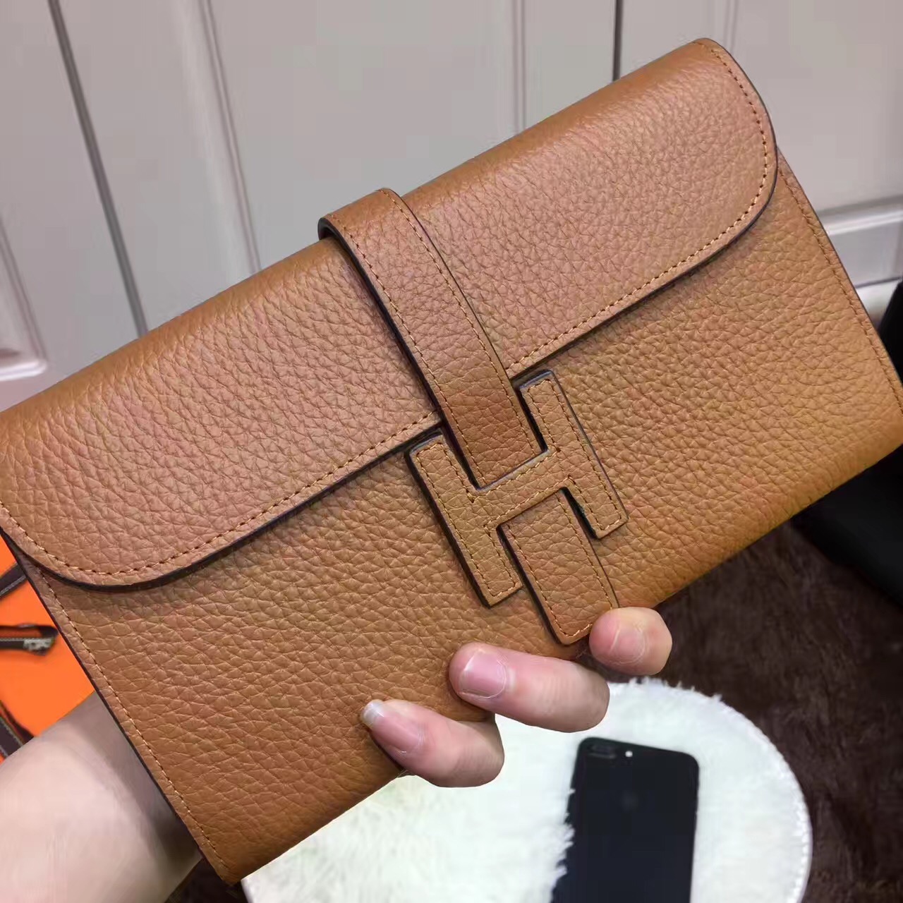 hermes wallet brown