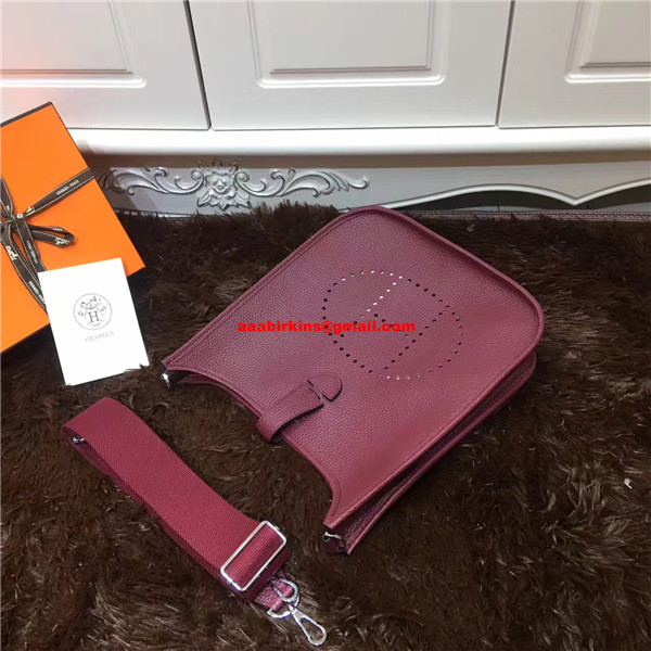 Evelyne leather crossbody bag Hermès Burgundy in Leather - 20156725